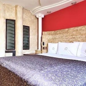  Hotel Atenas